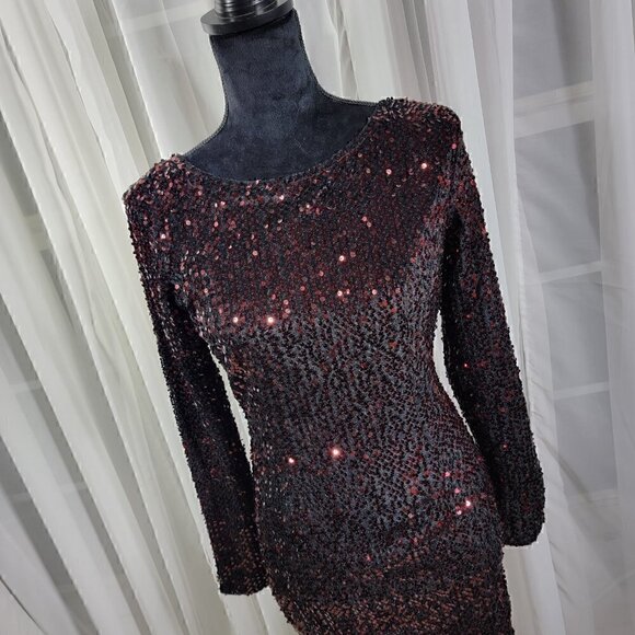 SHEIN Black (Burgundy/Maroon Shimmer) Sequin Dress - Picture 6 of 10